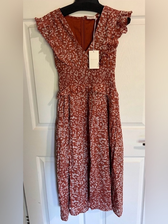 Banjanan Dresses & Skirts - NWT Banjanan Rust Floral Ruffle Midi Dress